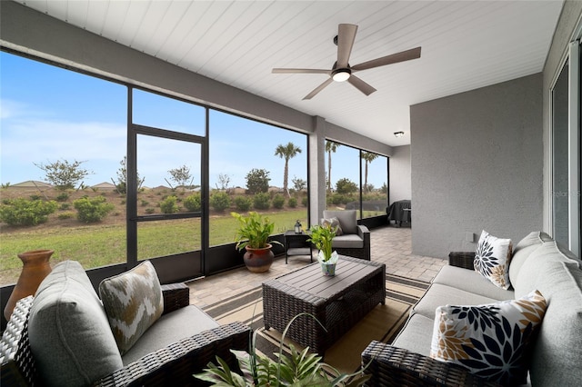 10082 SW 82nd Place Rd, Ocala, FL 34481 - sunroom / solarium featuring an outdoor hangout area and a ceiling fan