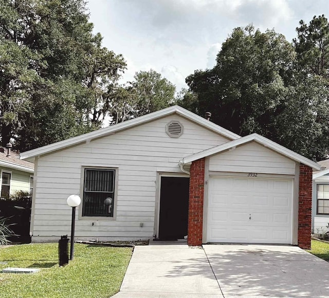 3932 NE 21st Ln, Ocala, FL 34470 - photo 1