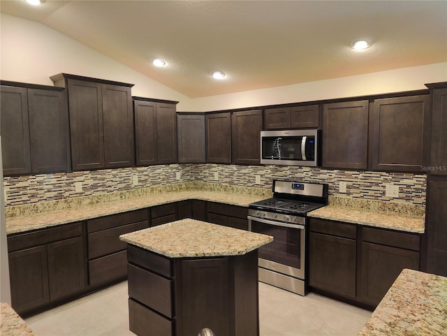 3154 Merrit Ln, The Villages, FL 32163 - photo 13