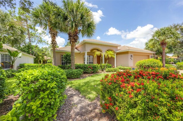 3919 Aurora Ct, Naples, FL 34116 - photo 2