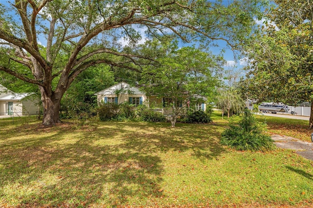 608 SE 31st Ter, Ocala, FL 34471 - view of yard featuring fence