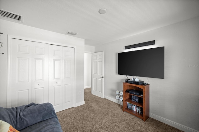 6306 Pecan Crse, Ocala, FL 34472 - carpeted living area featuring baseboards