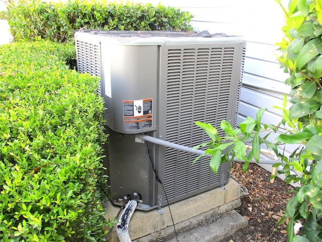 exterior details with central AC
