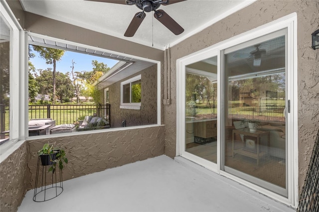 5326 NW 76th Ct, Ocala, FL 34482 - sunroom featuring ceiling fan