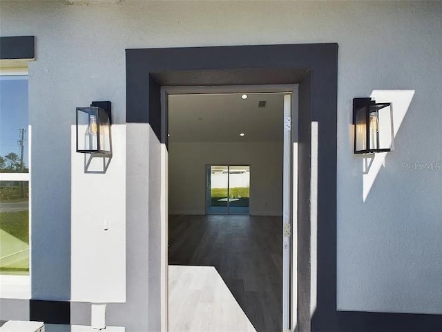 4415 SW 169th Lane Rd, Ocala, FL 34473 - doorway to property featuring stucco siding