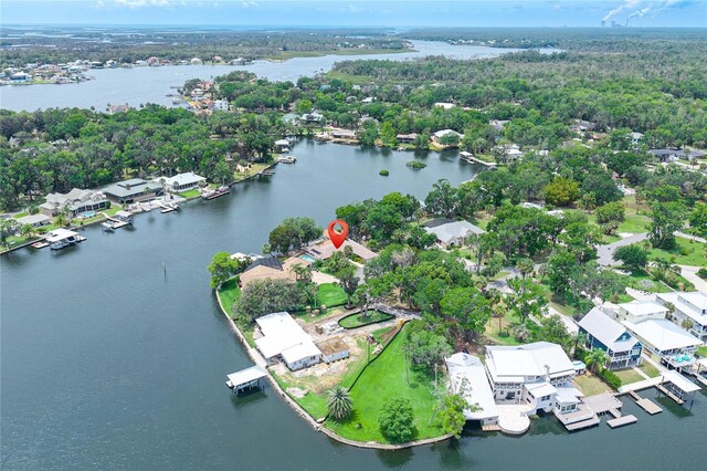 414 NW 8th Ave, Crystal River, FL 34428 - view of property location featuring a large body of water and nearby suburban area