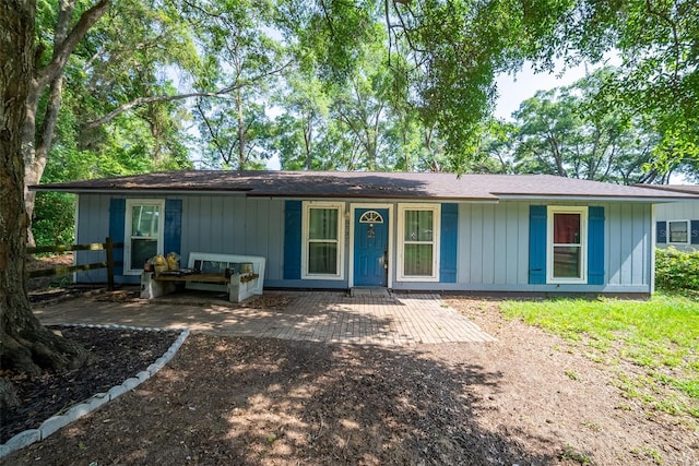 5737 NW 65th Pl, Ocala, FL 34482 - view of front of house