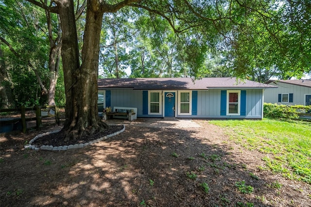 5737 NW 65th Pl, Ocala, FL 34482 - view of rear view of house