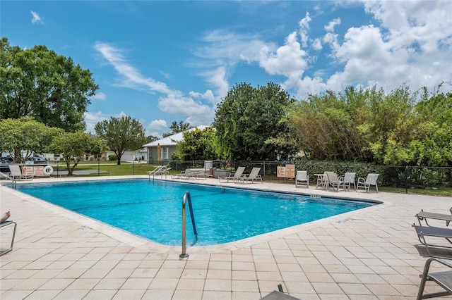 4886 NW 30th Pl, Ocala, FL 34482 - community pool featuring fence and a patio