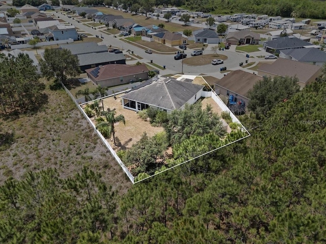 808 Overlook Grove Dr, Winter Haven, FL 33884 - aerial perspective of suburban area featuring property parcel outlined