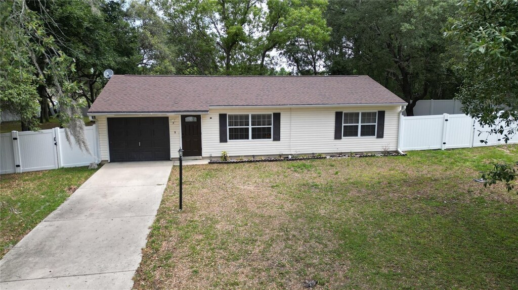 9 Pine Radial Ct, Ocala, FL 34472 - photo 1