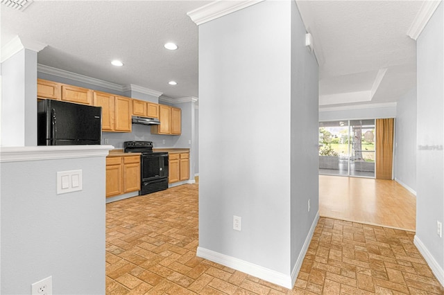 9287 SW 91st Court Rd, Ocala, FL 34481 - kitchen featuring black appliances, under cabinet range hood, baseboards, brick patterned floors, and crown molding