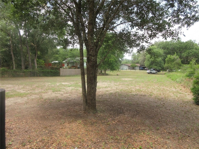 5949 SE 164th Ct, Ocklawaha, FL 32179 - view of yard with fence