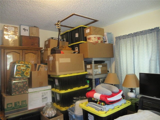 5949 SE 164th Ct, Ocklawaha, FL 32179 - view of storage area