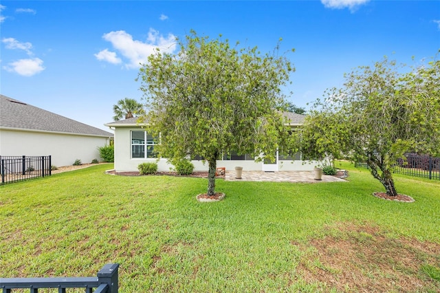 6651 SW 93rd Ct, Ocala, FL 34481 - view of yard with a patio area