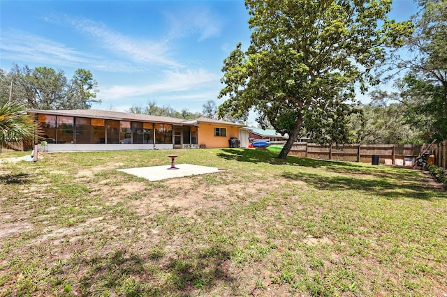3020 E Scofield St, Inverness, FL 34453 - view of yard featuring a sunroom