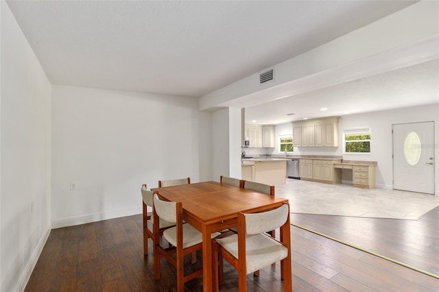 4010 SW 7th Avenue Rd, Ocala, FL 34471 - dining room with hardwood / wood-style floors, baseboards, and recessed lighting