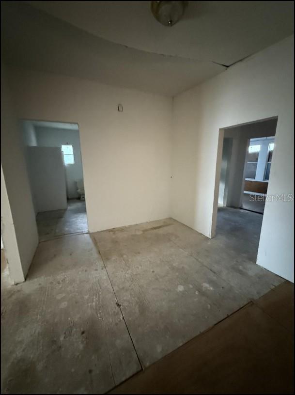 421 SW 3rd St, Ocala, FL 34471 - empty room featuring healthy amount of natural light