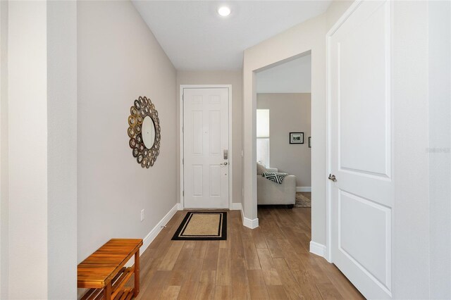8820 SW 58th Street Rd, Ocala, FL 34481 - entrance foyer featuring light wood finished floors, baseboards, and recessed lighting