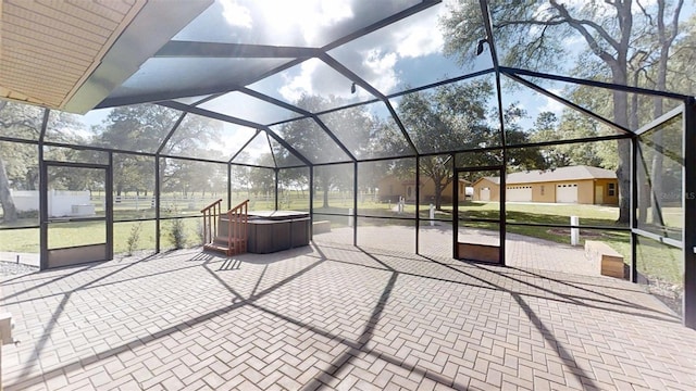 10528 SW 27th Ave, Ocala, FL 34476 - view of patio / terrace with a hot tub and a lanai