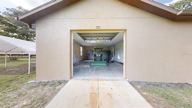 10528 SW 27th Ave, Ocala, FL 34476 - doorway to property with stucco siding