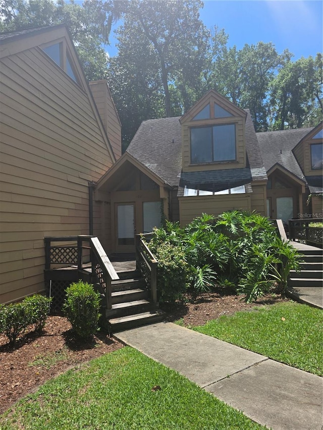 view of front of home