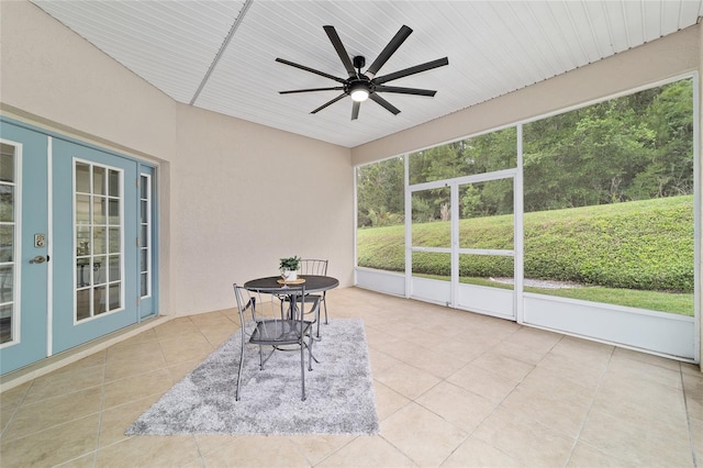 2631 SW 20th Cir, Ocala, FL 34471 - sunroom with ceiling fan