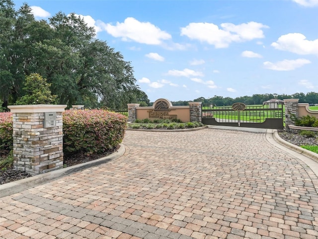 5330 NE 111th Lane Rd, Anthony, FL 32617 - view of gate