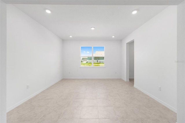 7536 SW 60th St, Ocala, FL 34476 - unfurnished room featuring recessed lighting
