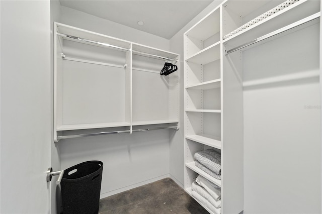 302 SE Broadway St Unit 240, Ocala, FL 34471 - view of spacious closet