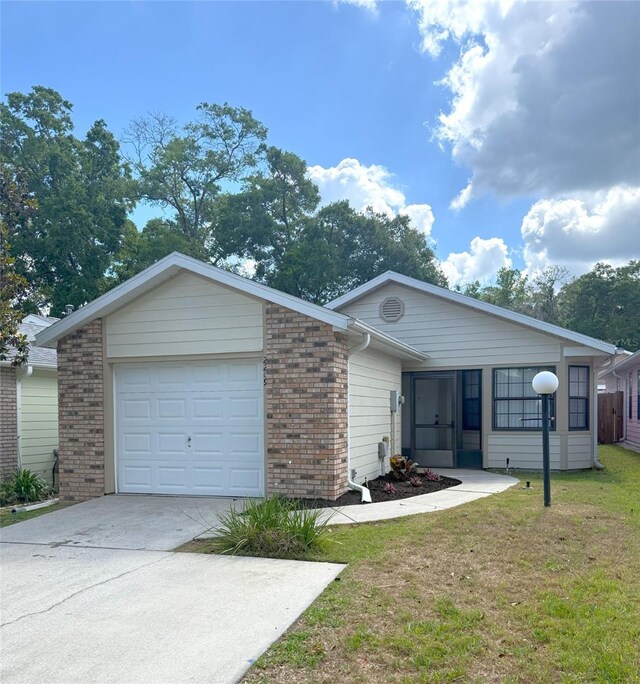 2209 NE 40th Ave, Ocala, FL 34470 - photo 1