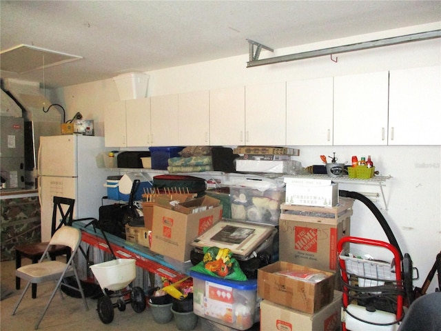 13762 SW 112th Ter, Dunnellon, FL 34432 - garage featuring freestanding refrigerator