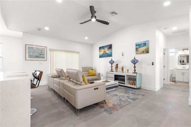 10291 SE 67th Ter, Belleview, FL 34420 - living area featuring ceiling fan, vaulted ceiling, baseboards, and recessed lighting