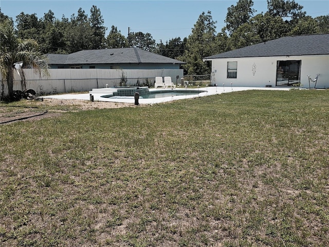 6 Bahia Trace Loop, Ocala, FL 34472 - view of yard with a patio area and a pool with connected hot tub