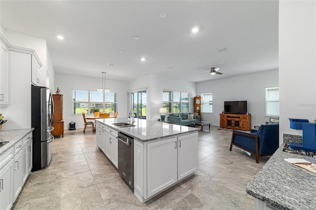 6046 SW 86th Cir, Ocala, FL 34481 - kitchen featuring appliances with stainless steel finishes, a sink, plenty of natural light, and recessed lighting