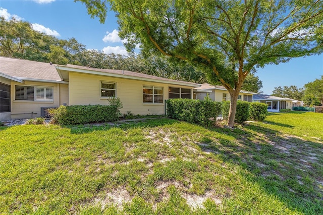 9661 SW 95th Ct Unit B, Ocala, FL 34481 - view of front facade with a front lawn