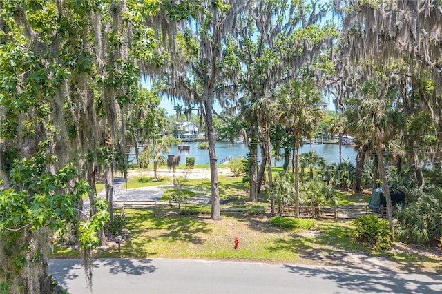 381 NW Magnolia Cir, Crystal River, FL 34428