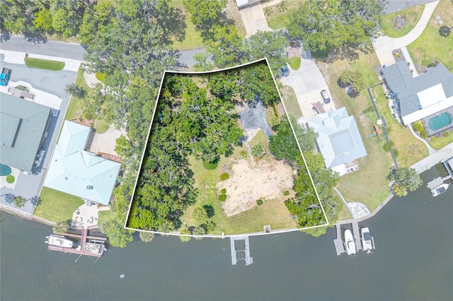 381 NW Magnolia Cir, Crystal River, FL 34428