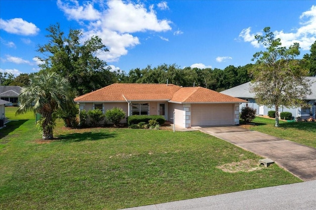 4992 NW 31st St, Ocala, FL 34482 - ranch-style home featuring a garage, a front yard, driveway, and stucco siding