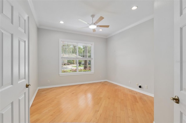 empty room with ceiling fan, crown molding, light wood-style flooring, baseboards, and recessed lighting