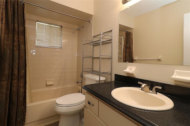 6472 SW 106th Pl, Ocala, FL 34476 - full bathroom with shower / tub combo, toilet, and vanity