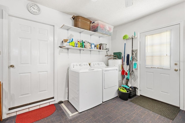 17576 SE 96th Ct, Summerfield, FL 34491 - laundry area with separate washer and dryer, water heater, and dark colored carpet