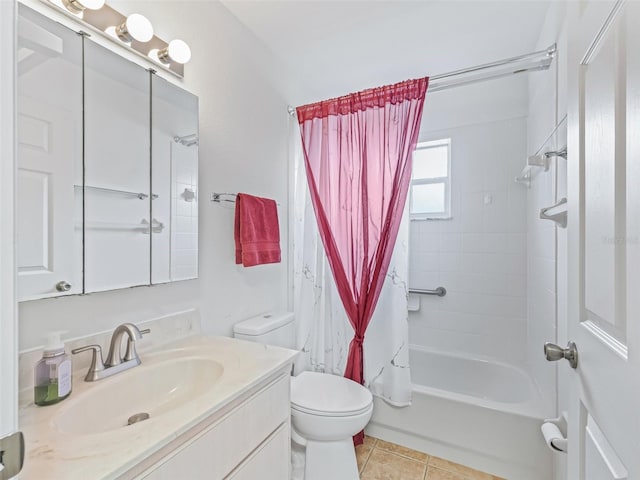 17233 SE 115th Terrace Rd, Summerfield, FL 34491 - full bath with toilet, vanity, shower / bath combo, and tile patterned floors