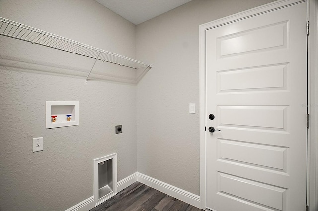 20 Emerald Trl, Ocala, FL 34472 - laundry room featuring electric dryer hookup, washer hookup, baseboards, and dark wood-type flooring