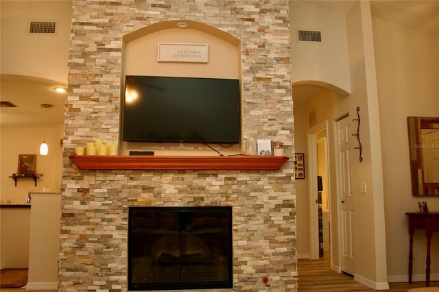 8735 SW 192nd Court Rd, Dunnellon, FL 34432 - detailed view of wood finished floors and baseboards