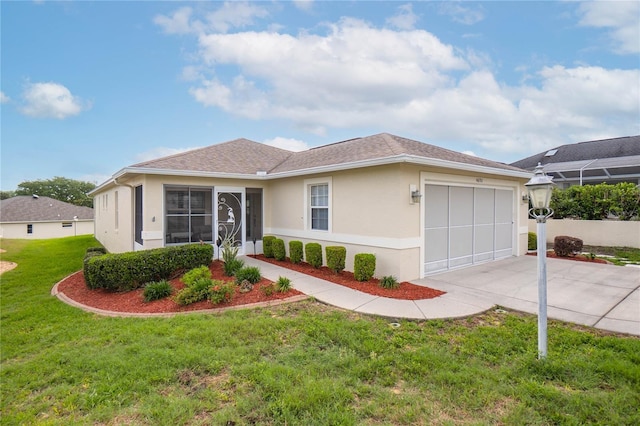 4692 N Lake Vista Trl, Hernando, FL 34442 - ranch-style house featuring driveway, stucco siding, an attached garage, a front yard, and a shingled roof