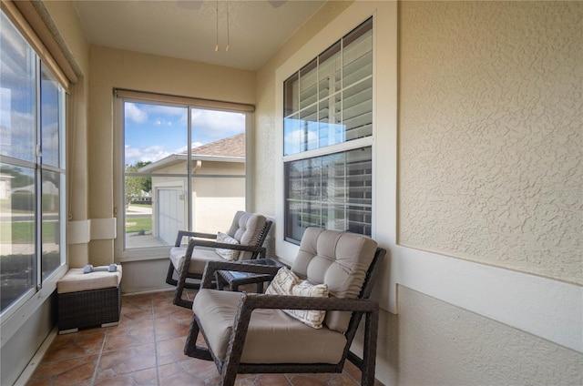 4692 N Lake Vista Trl, Hernando, FL 34442 - sunroom featuring a textured wall