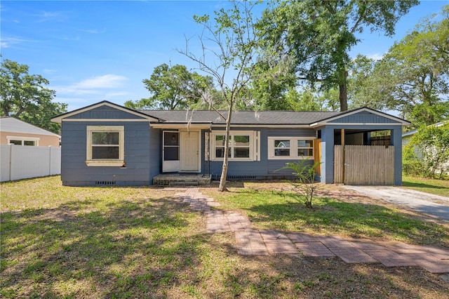 1014 NE 12th St, Ocala, FL 34470 - view of front of house featuring crawl space and an attached carport
