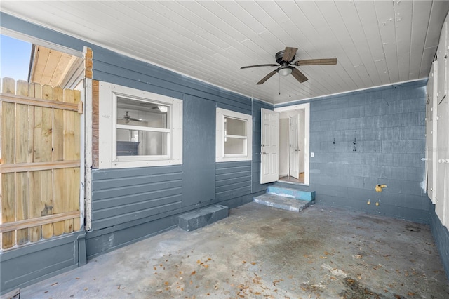 1014 NE 12th St, Ocala, FL 34470 - view of patio with a ceiling fan and entry steps