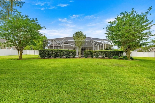 1107 SE 49th Ave, Ocala, FL 34471 - view of yard featuring glass enclosure